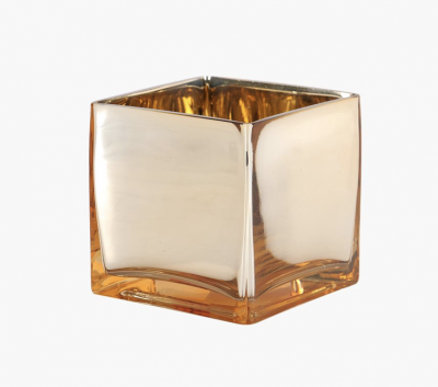 gold-square-vase